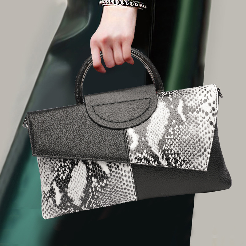 유럽과 미국 스타일의 세련되고 편리한 클러치 백, 새로 - Luxury Bags News 리뷰 및 가격