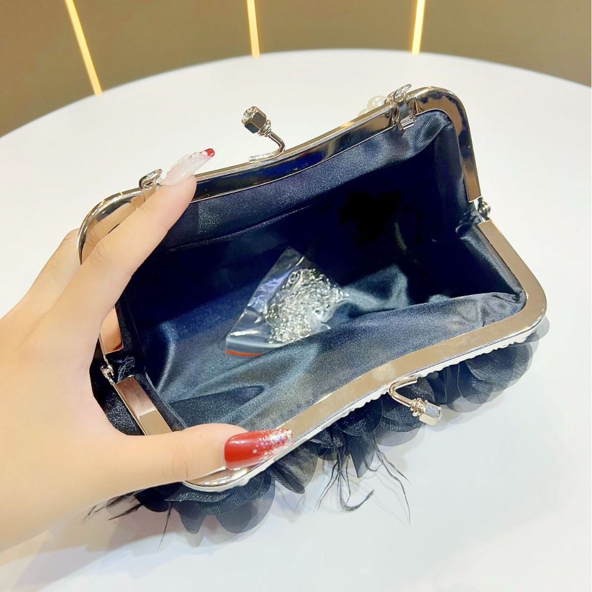 2025 신상 명품 3D 플라워 태슬 이브닝 백 여성  - Luxury Bags News 리뷰 및 가격